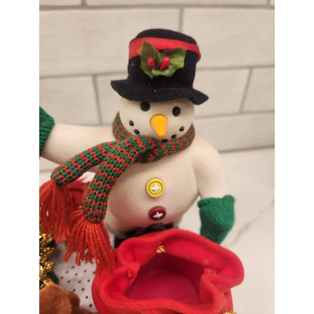 Avon A Wonderful Countdown to Christmas Talking Lighted Snowman Advent Tree-READ